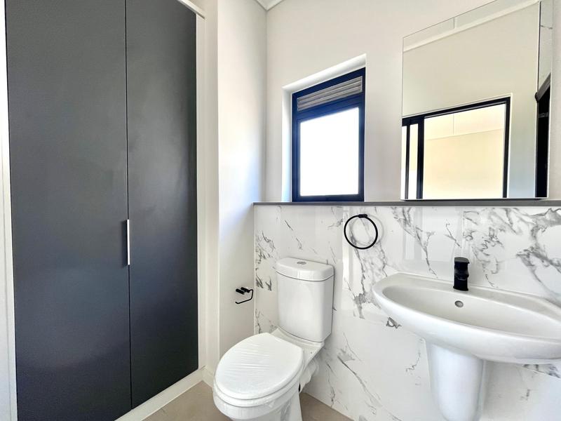 2 Bedroom Property for Sale in The Huntsman Western Cape